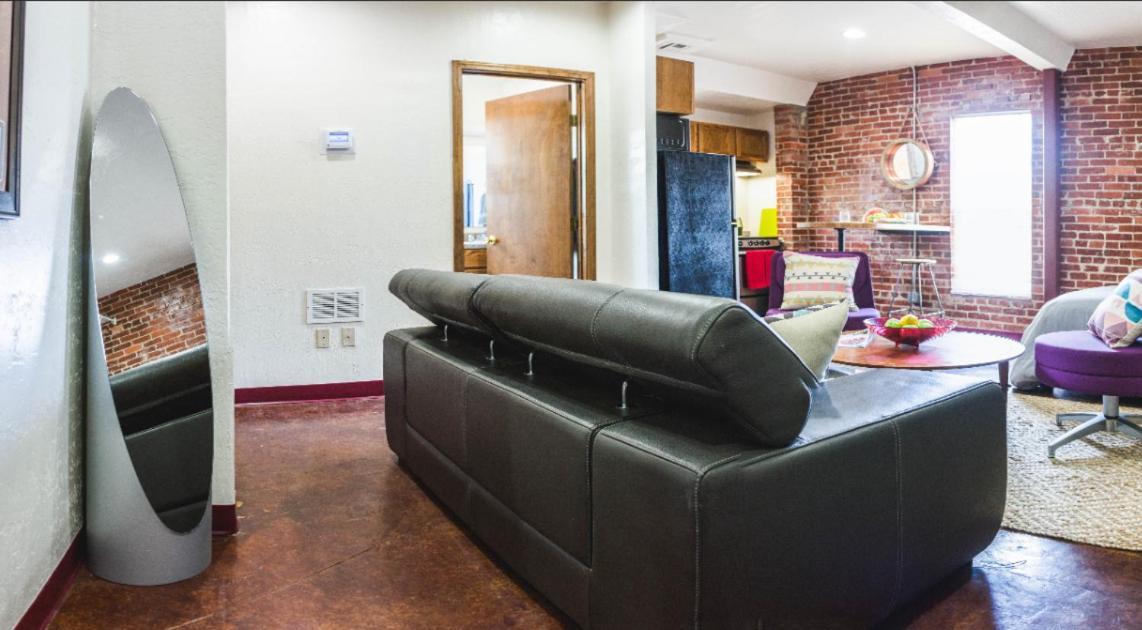 Bright Okc Midtown Studio-Coolest Neighborhood Oklahoma City Exterior photo