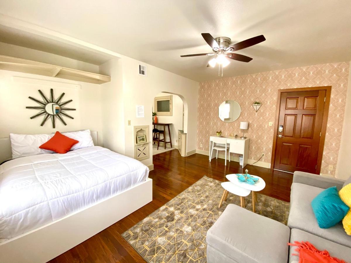 Bright Okc Midtown Studio-Coolest Neighborhood Oklahoma City Exterior photo