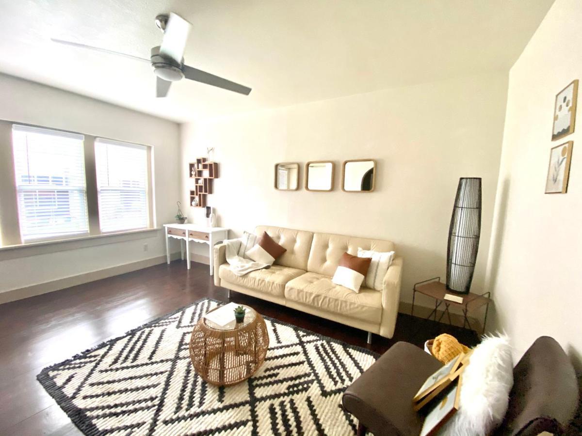 Bright Okc Midtown Studio-Coolest Neighborhood Oklahoma City Exterior photo