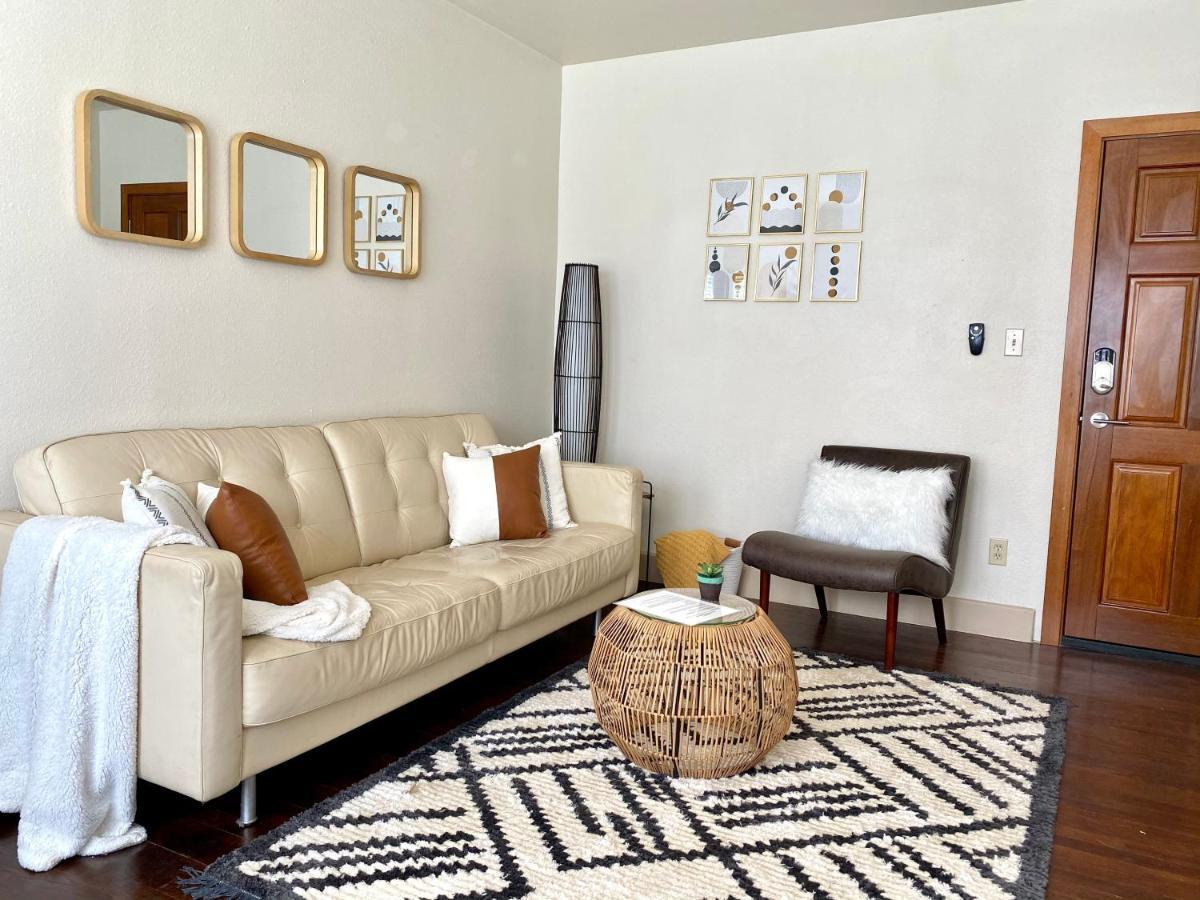 Bright Okc Midtown Studio-Coolest Neighborhood Oklahoma City Exterior photo